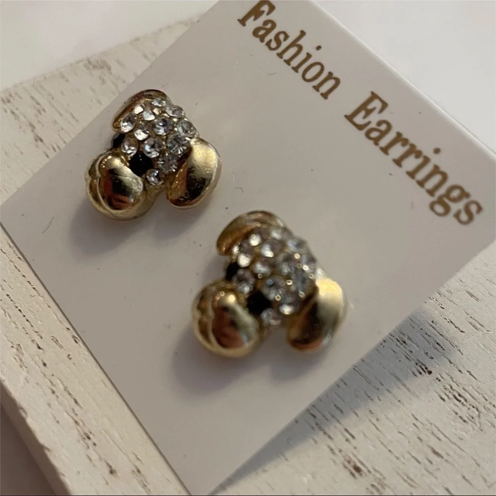 Rhinestone Gold Tone Puppy Dog Earrings
